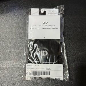 Alo Yoga Unisex Half Crew Socks